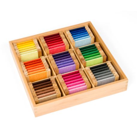 Kolorowe tabliczki: pudełko nr 3, jedwab