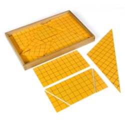Żółte trójkąty przedstawiające powierzchnię